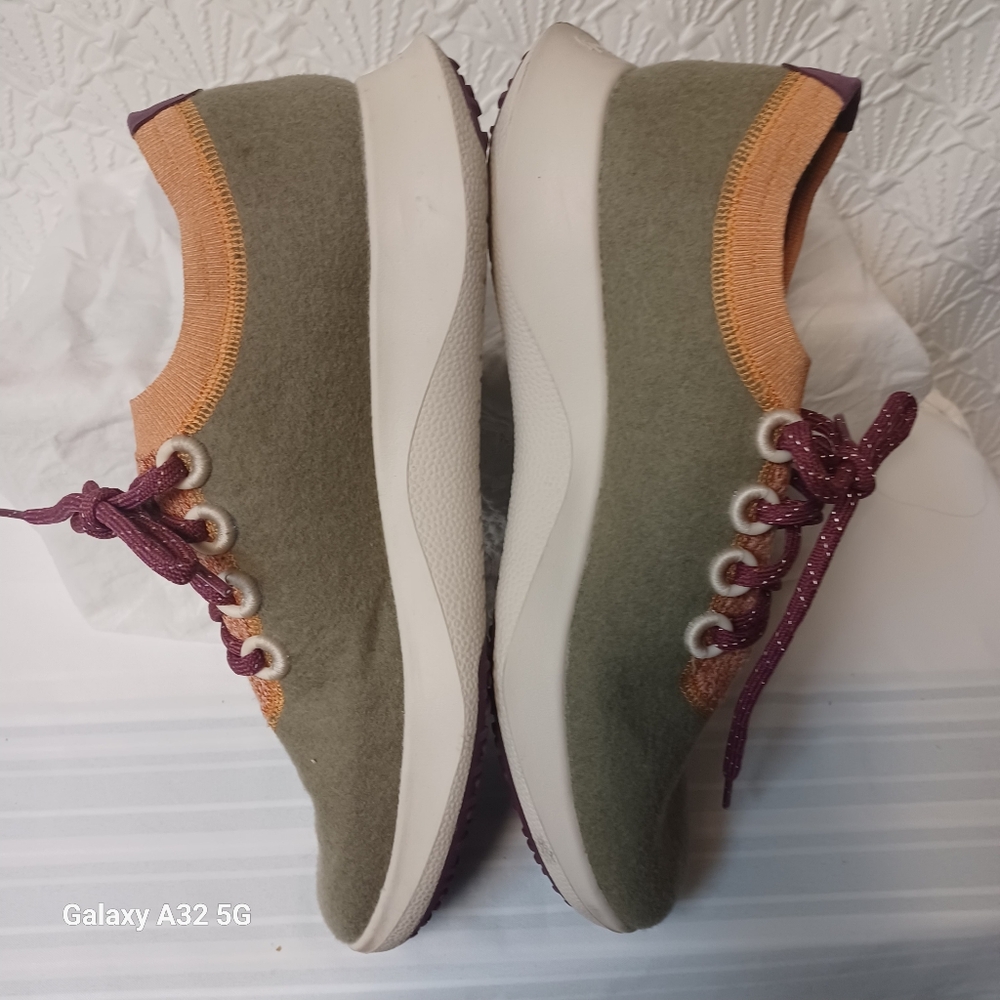Allbirds Women Shoes Size 11.5 Green and Orange Sneakers Sleek Design - Picture 7 of 8